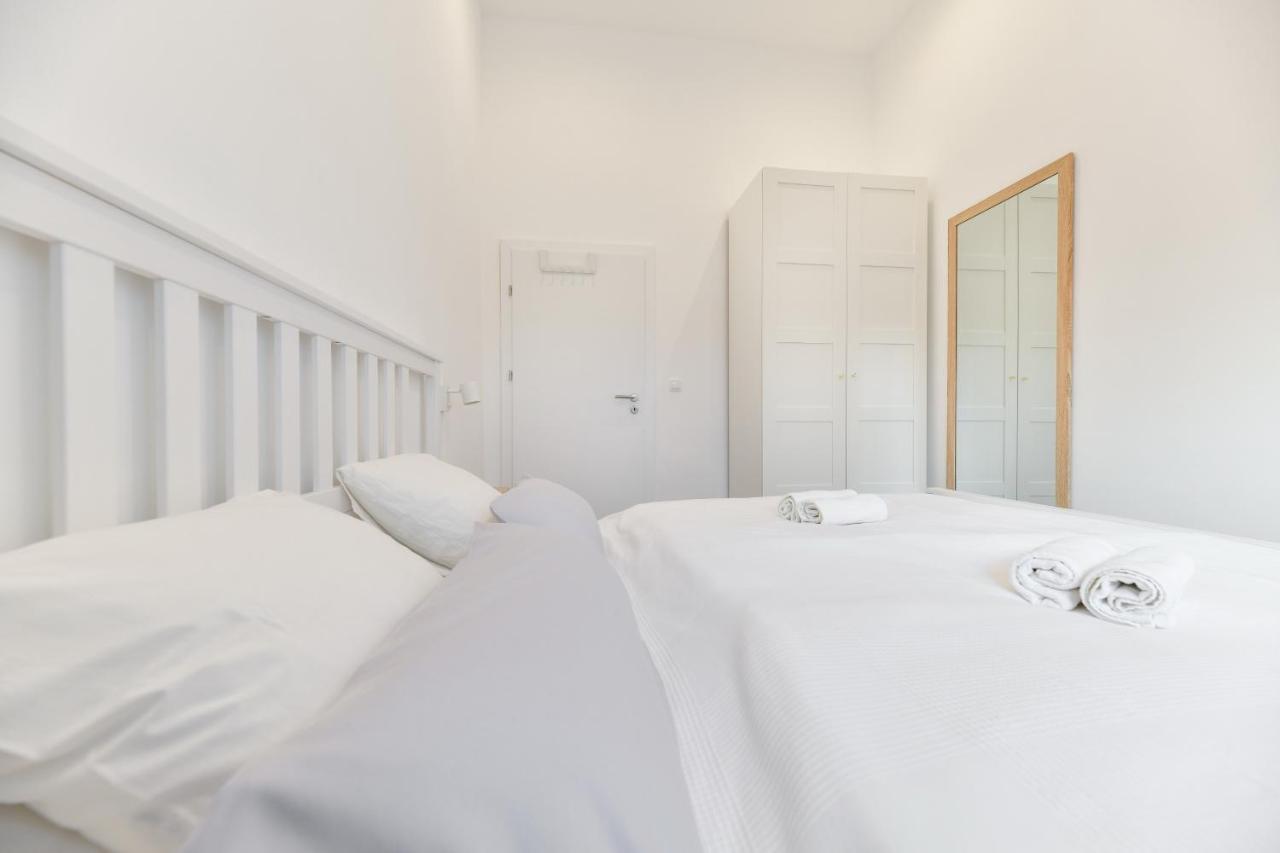 Wonderful Holiday House Bruno With Heated Pool Zadar Bagian luar foto