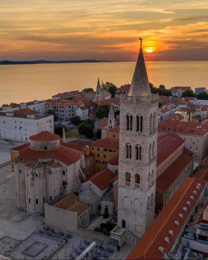 Wonderful Holiday House Bruno With Heated Pool Zadar Bagian luar foto
