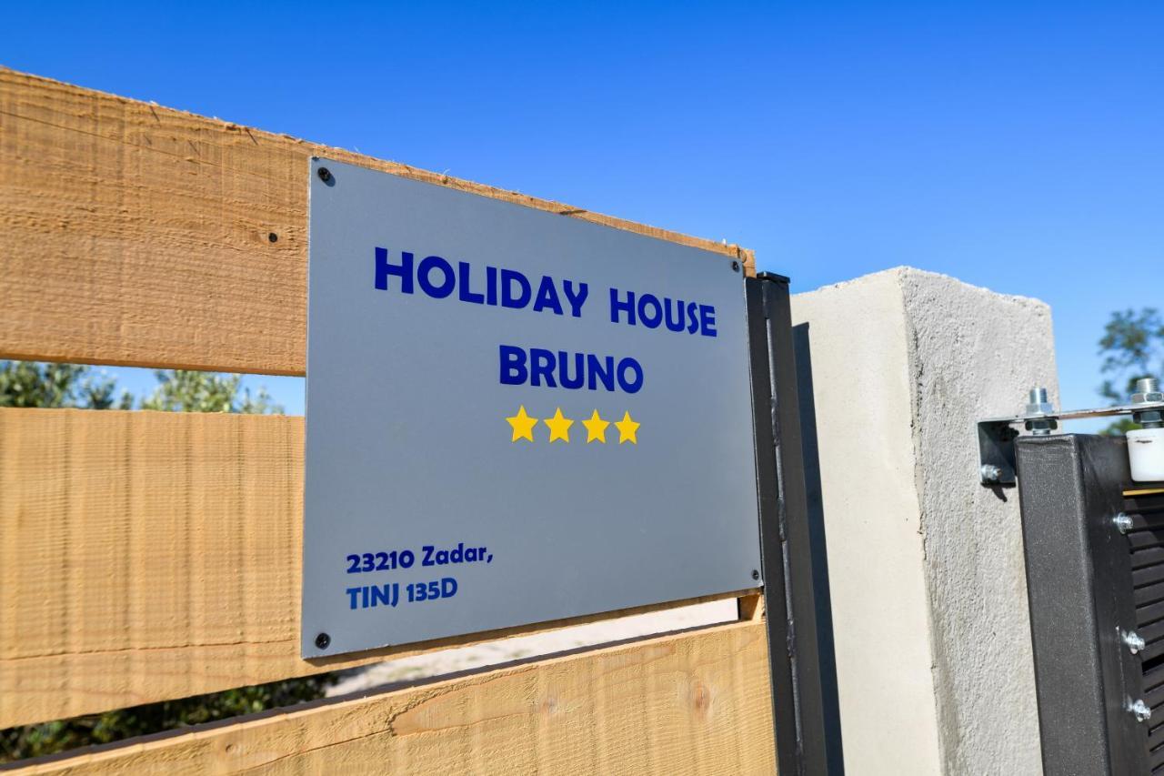 Wonderful Holiday House Bruno With Heated Pool Zadar Bagian luar foto